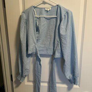 Superdown Light Blue Tie Front Crop Top